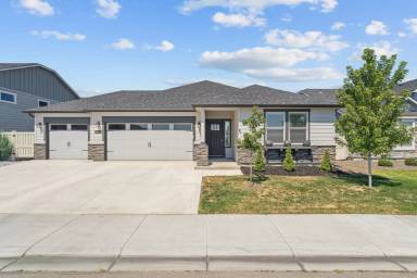 Main picture of 10646 W Thimbleberry Ct