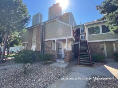 Main picture of 909 S Dawson Way