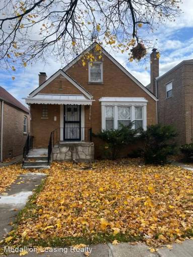 Main picture of 10543 S Peoria St