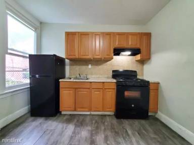 Main picture of 70 Armstrong Ave