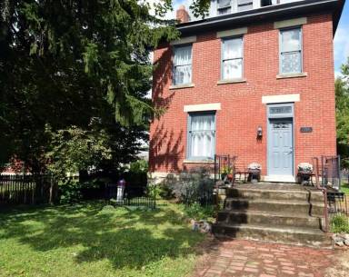 Main picture of 42 W Starr Ave