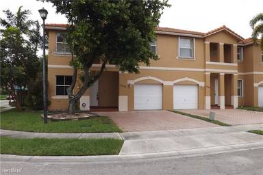 Main picture of 13577 NW 7th St