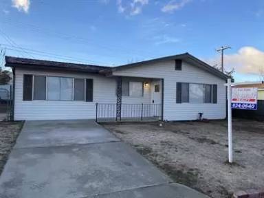 Main picture of 104 Teakwood Ct
