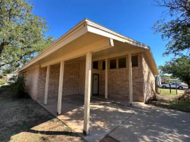 Main picture of 2124 32nd St