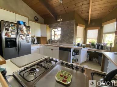 Main picture of 4241 Harbor View Ave