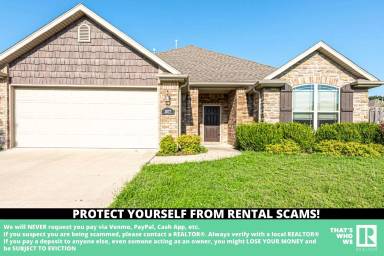 Main picture of 3077 N Autumn Rose Ave