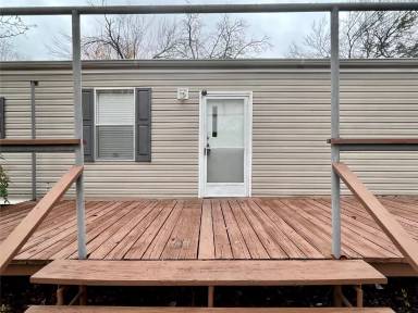 Main picture of 5758 Lesli Ln