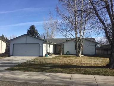 Main picture of 522 W Willowbrook Dr