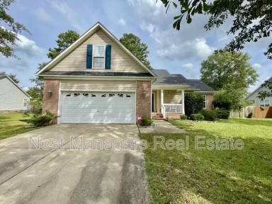 Main picture of 107 Holly Ln