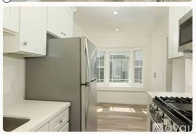 Main picture of 118 N Lomita St