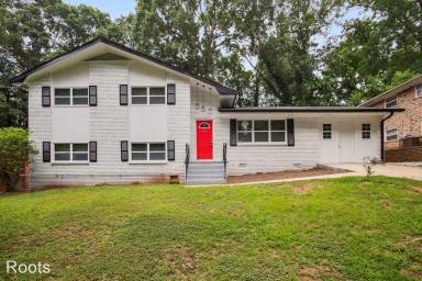 Main picture of 2470 Glenrock Dr