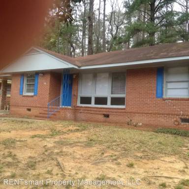 Main picture of 254 Robert E Lee Dr