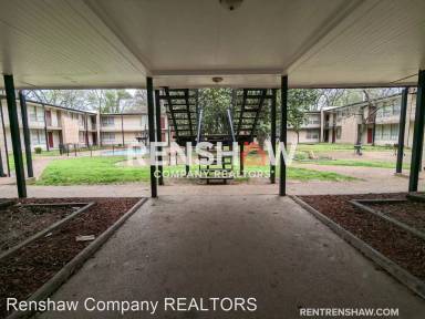 Main picture of 108 N Belvedere Blvd