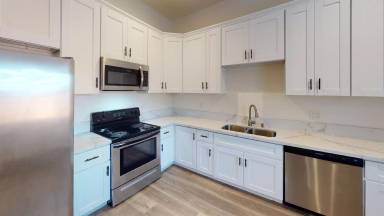 Main picture of 6208 Pembroke Dr