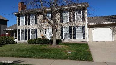 Main picture of 4705 Woodfield Dr