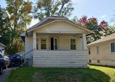 Main picture of 1023 Barrie Ave