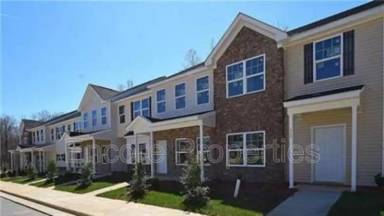 Main picture of 121 Summerland Dr