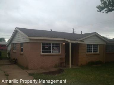 Main picture of 1302 Bluebell St
