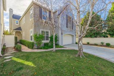Main picture of 23810 Bayview Ct