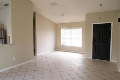 Main picture of 15640 Kensington Trl