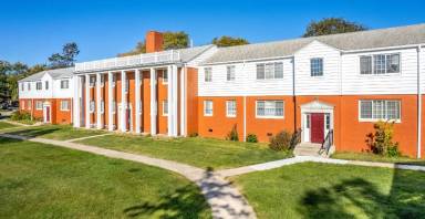 Main picture of Franklin Court Apartments