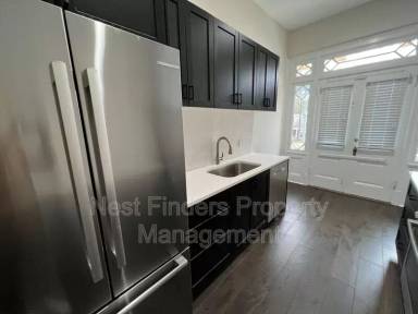 Main picture of 1541 Riverside Ave