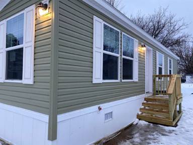 Main picture of 10 Belmar St