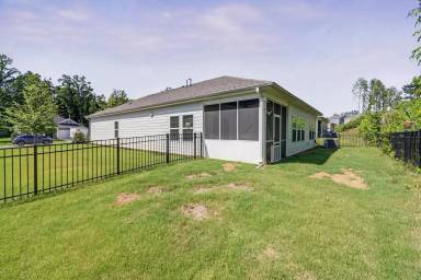 Main picture of 4513 Duplin Dr