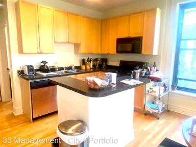 Main picture of 2220 N Geneva Ter