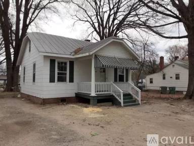 Main picture of 5506 Chesterfield Dr