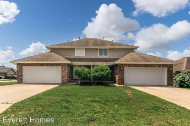 Main picture of 3708 W Brook Ct