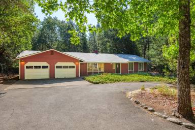 Main picture of 421 Norwood Ln
