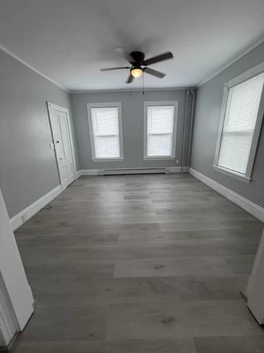 Main picture of 475 Cottage St
