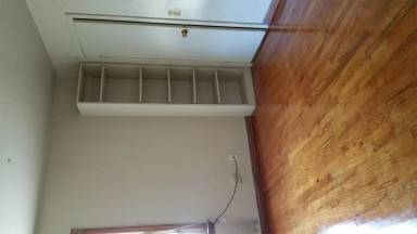 Main picture of 3930 SE 12th St