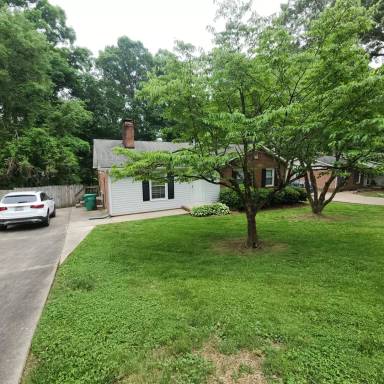 Main picture of 1910 Halifax Ct