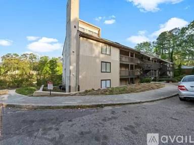 Main picture of 3053 Huntleigh Dr