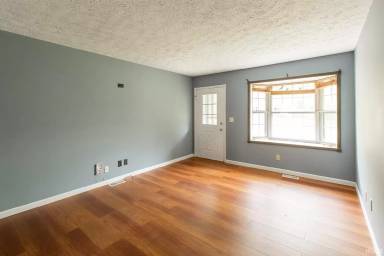 Main picture of 1708 Mason Dixon Dr S
