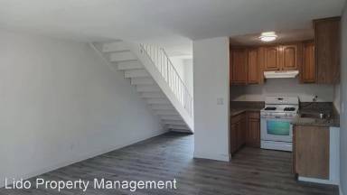 Main picture of 1001 E Camile St