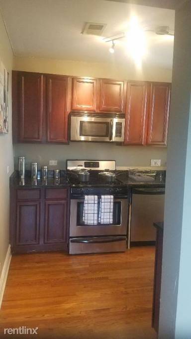Main picture of 42 N Menard Ave
