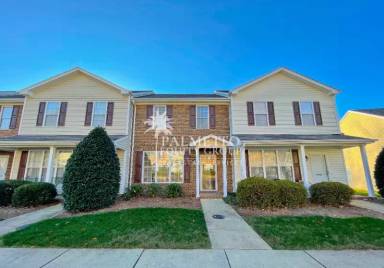 Main picture of 4445 Baylor St