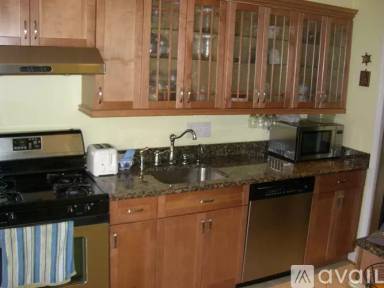 Main picture of 766 Princeton Pl
