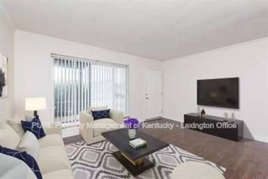 Main picture of 1685 Alexandria Dr