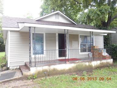 Main picture of 2122 W Wall St