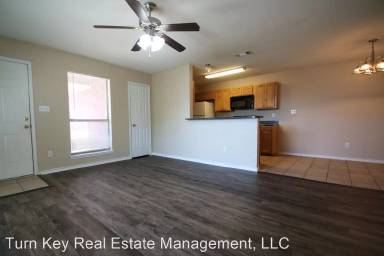 Main picture of 8028 Tanner Ave