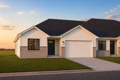 Main picture of 8800 Lady Bug Ln