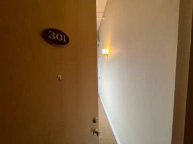 Main picture of 11 Fremont St