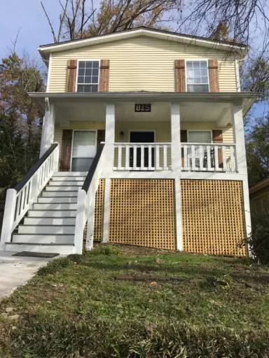 Main picture of 815 Boylston St