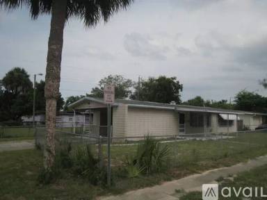 Main picture of 1021 Lewis Dr