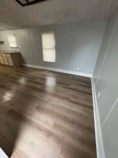 Main picture of 685 Old Branch Ave