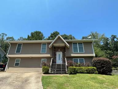 Main picture of 218 Ridgewood Dr